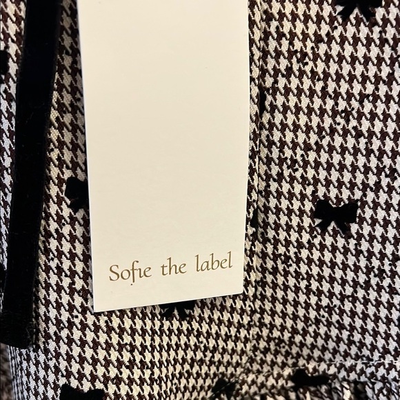 Black and White Patterned Dress - Picture 6 of 6